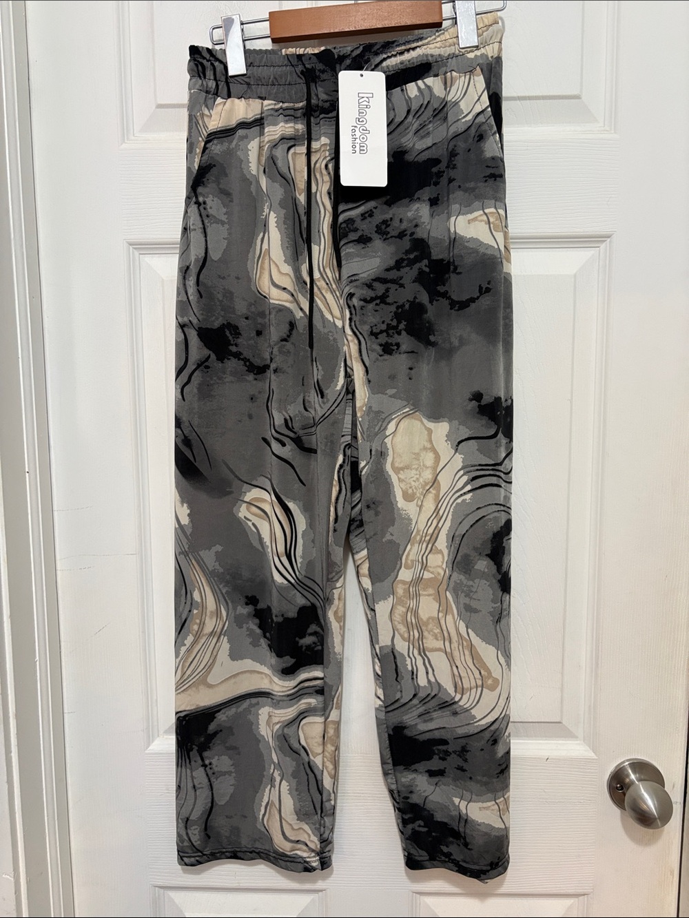 NWT Neutrals Marble-Print Lounge Pants
